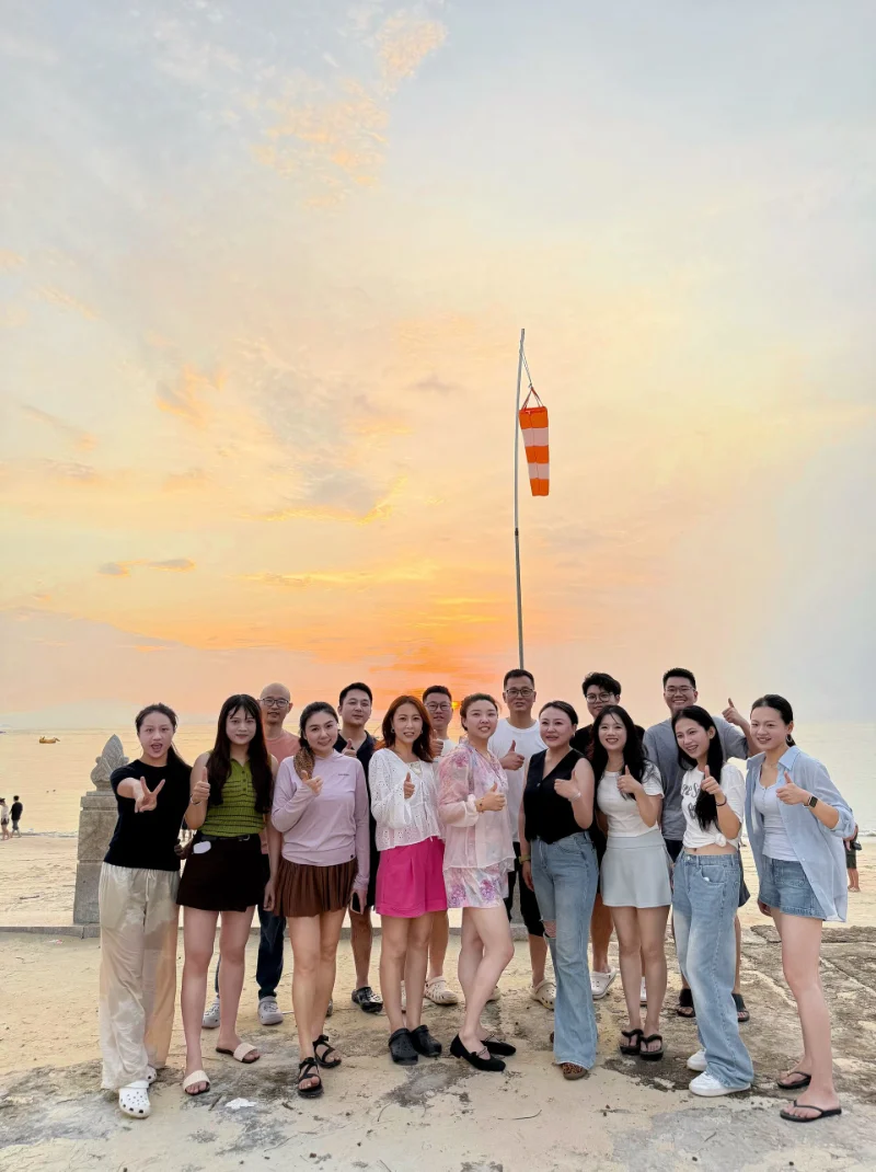 QMWHEEL Team Building | Gather Strength, Move Fast, Reach New Peaks
