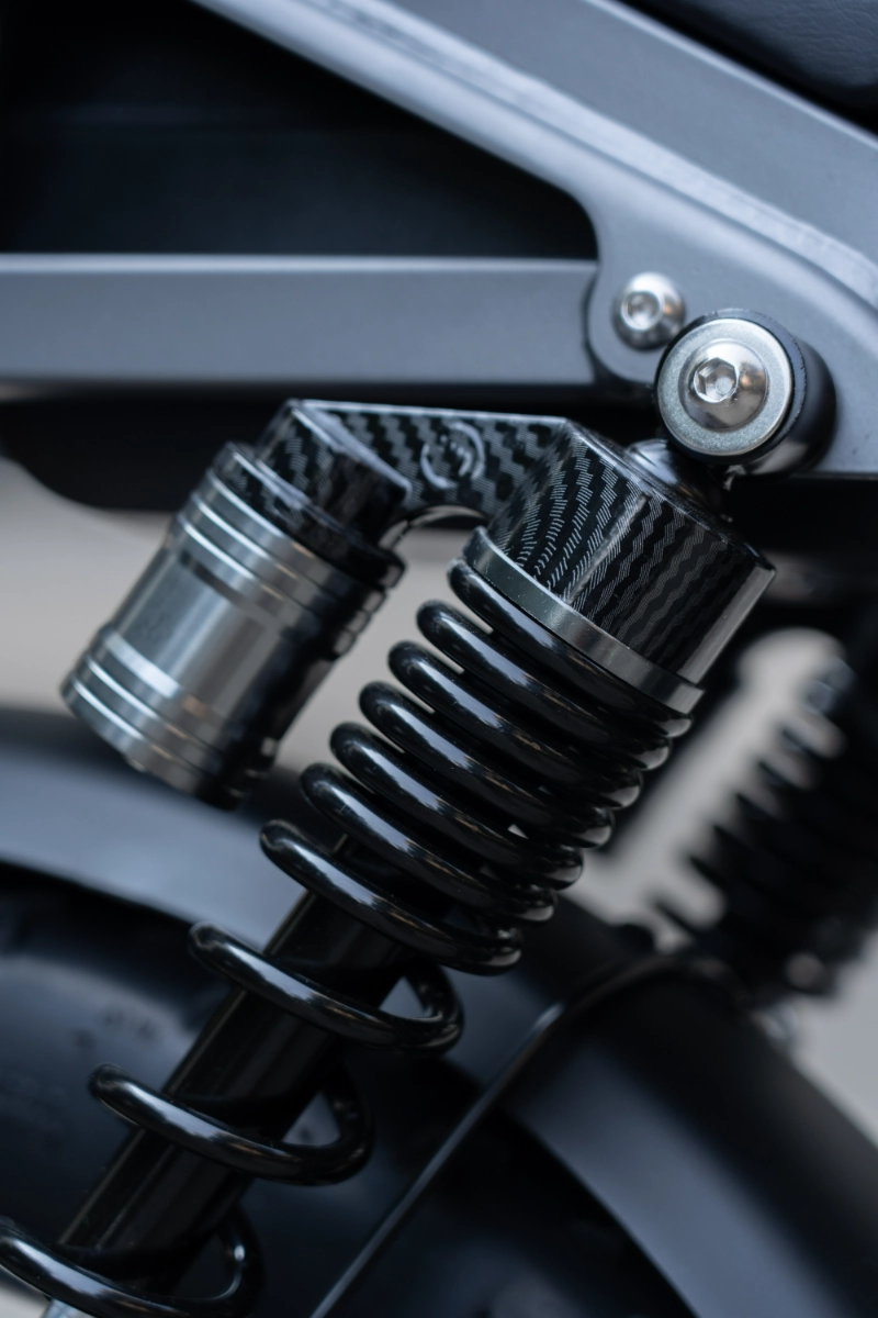 Fat Tire Electric Bicycles With Retro Styling for Lifestyle Brands